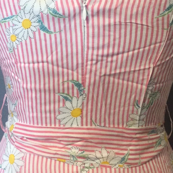 ❌DONATED❌Pink Floral Stripe Ruffle Tie Waist Lined Dress - Picture 6 of 9